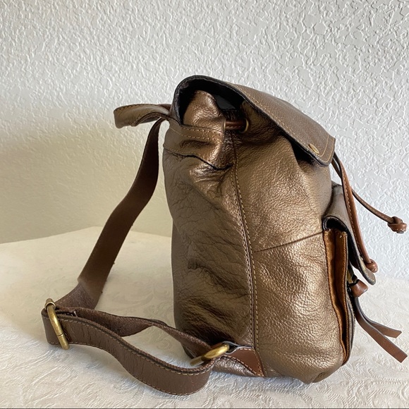 Fossil bronze front pocket backpack main image 9
